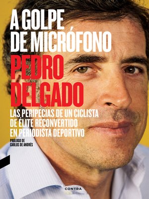 cover image of A golpe de micrófono